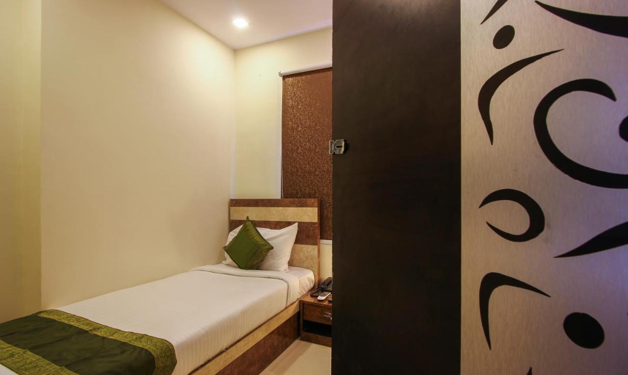 Treebo Address Inn, Banjara Hills Хидерабад Екстериор снимка