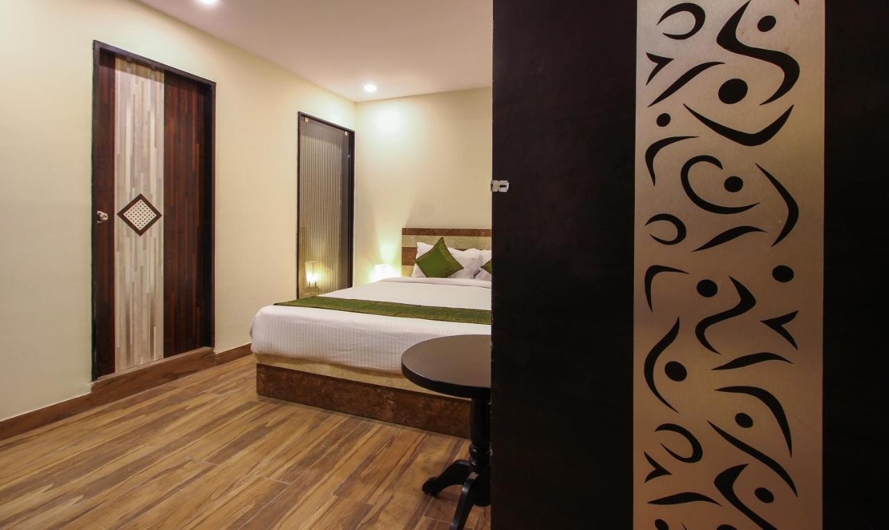 Treebo Address Inn, Banjara Hills Хидерабад Екстериор снимка