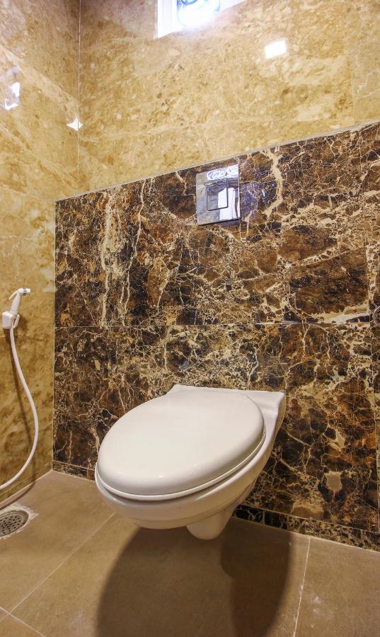 Treebo Address Inn, Banjara Hills Хидерабад Екстериор снимка