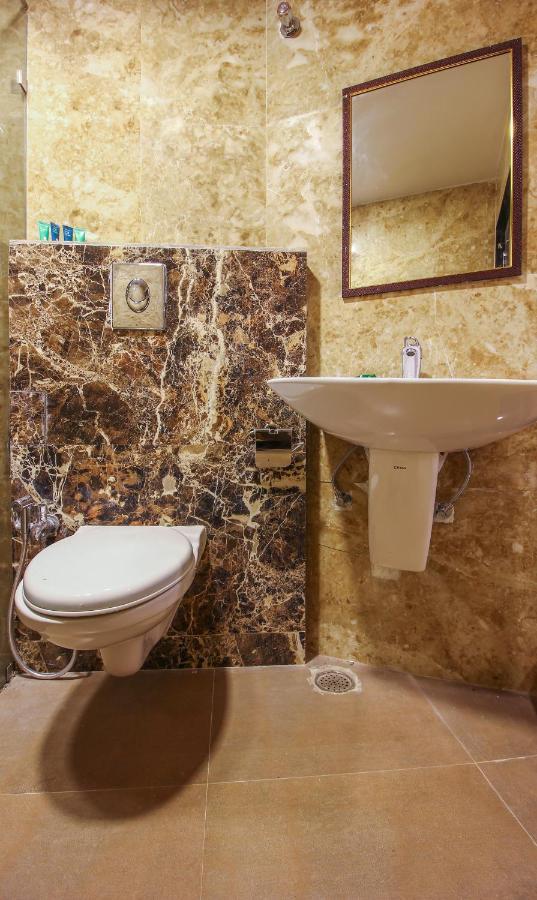 Treebo Address Inn, Banjara Hills Хидерабад Екстериор снимка