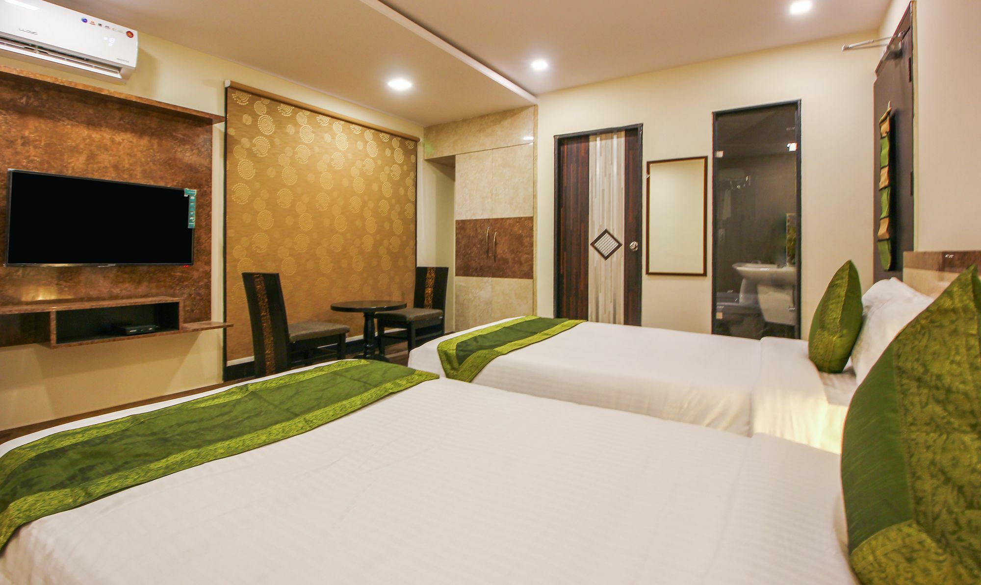 Treebo Address Inn, Banjara Hills Хидерабад Екстериор снимка